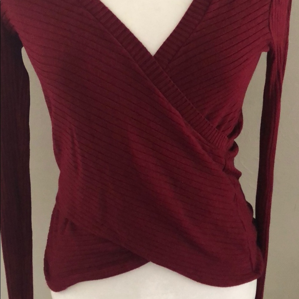 Express Cross Front Top - Picture 2 of 2